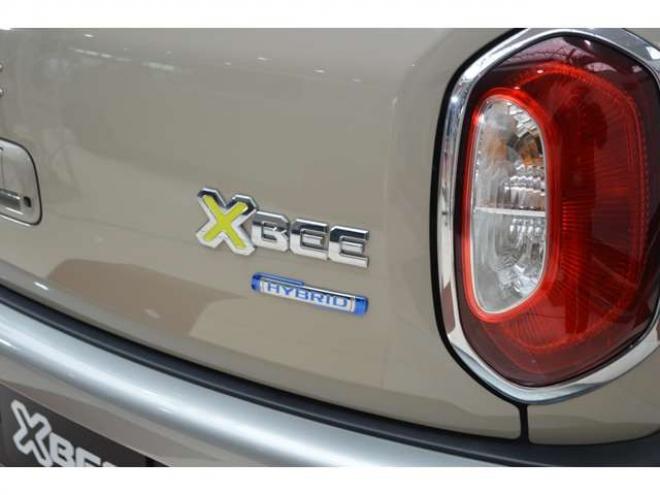 クロスビー1.0 ハイブリッド MZ 4WD　レンタアップ車ハイブリット4WDターボパドルシフトセーフティサポート搭載アダプティブクルーズコントロール横滑り防止装置アイドリングストップハイビームアシストLEDライトSDナビTVバックカメラETC 1000