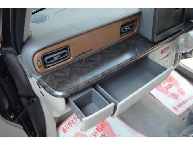 ラパンLC 660 ハイブリッド X 4WD　ハイブリット4WD全方位モニタ用カメラパッケージセーフティサポート搭載スズキコネクト対応機装着車ハイビームアシストLEDライト横滑り防止装置シートヒーター 登録済未使用車 660