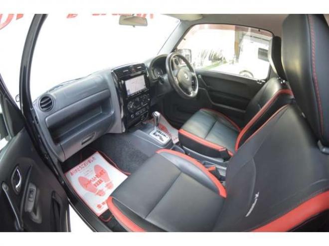 ジムニークロスアドベンチャー 4WD　特別仕様車4WDターボ7インチワイドナビTVハーフレザーシートウインカーミラーヒーター 660