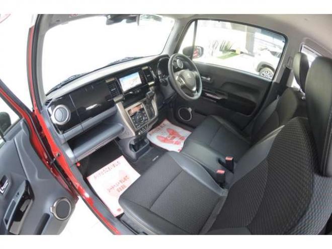 ハスラーJ 4WD　ワンオーナー車Sエネチャージ4WDブラックインテリアパッケージ純正7インチワイドナビTVバックカメラセーフティサポート搭載ハーフレザーシートLEDライト 660