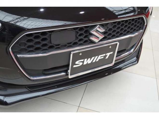スイフト1.2 XGリミテッド 4WD　ワンオーナー特別仕様車4WDセーフティサポート搭載デュアルセンサーブレーキサポート誤発信抑制機能アダプティブクルーズコントロール7インチワイドナビTVシートヒーター 1200