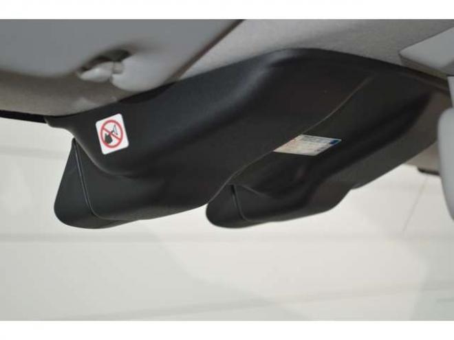 ハスラーJスタイルIII 4WD　ワンオーナー車Sエネチャージ4WDセーフティサポート搭載アイドリングストップ横滑り防止装置7インチワイドナビTVハーフレザーシートヒーターLEDライト 660