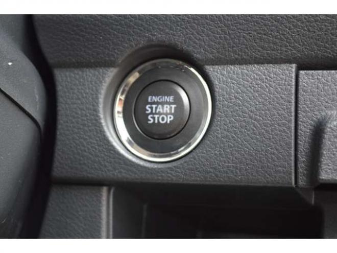 ハスラーG 4WD　ワンオーナー車Sエネチャージ4WDセーフティパッケージアイドリングストップ横滑り防止装置レーダブレーキサポート誤発信抑制機能SDナビTVバックカメラETCシートヒーター 660