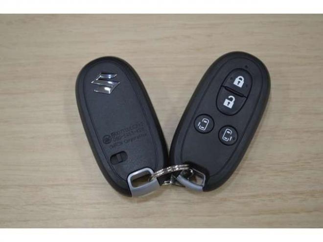 エブリィJリミテッド ハイルーフ 4WD　届出済未使用車4WDターボハイルーフセーフティサポート搭載アイドリングストップ両側オートスライドドア7インチワイドディスプレイオーディオハイビームアシストLEDライト後退時ブレーキサポート 660