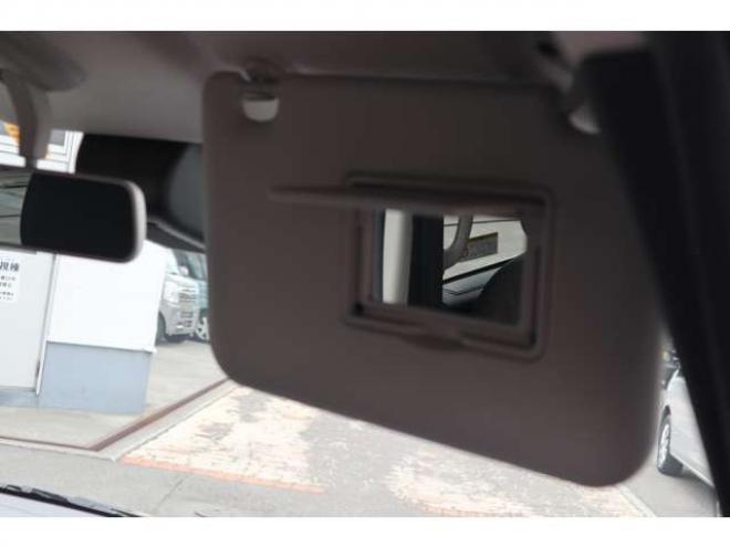 eKクロススペースM 4WD　CDプレイヤー　シートヒーター　LED 660