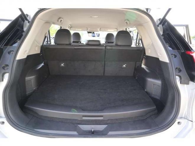 エクストレイル2.0 20S ハイブリッド 4WD　純正フルセグナビ　全方位モニター　ETC インテリジェントルームミラー　ヒルディセントコントロール 2000