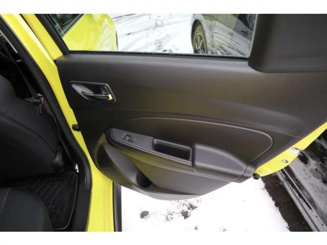 スイフトスポーツ 1.4 スズキ セーフティ サポート非装着車　純正フルセグナビ　ETC　LEDヘッドライト　オートライト　クルーズコントロール　　シートヒーター　ステアリングリモコンスイッチ 2WD 1400