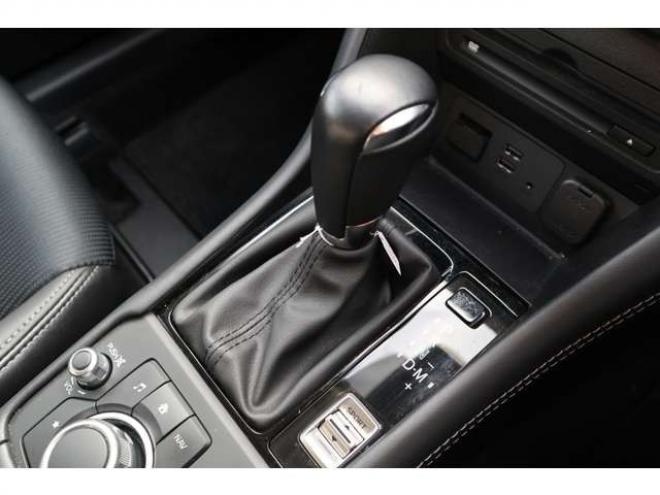 CX-32.0 20S プロアクティブ 4WD　純正フルセグナビ　360°ビューモニター　ETC　前側ドラレコ　ステアリングヒーター　電動パーキングブレーキ　オートブレーキホールド 2000