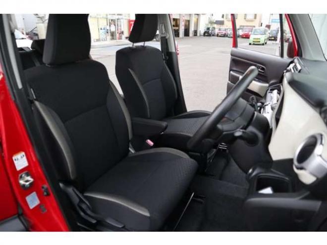 クロスビー1.0 ハイブリッド MX スズキ セーフティ サポートパッケージ装着車 4WD　CDプレイヤー　シートヒーター　アイドリングストップ　パーキングセンサー　デュアルセンサーブレーキサポート　ヒルディセントコントロール 1000