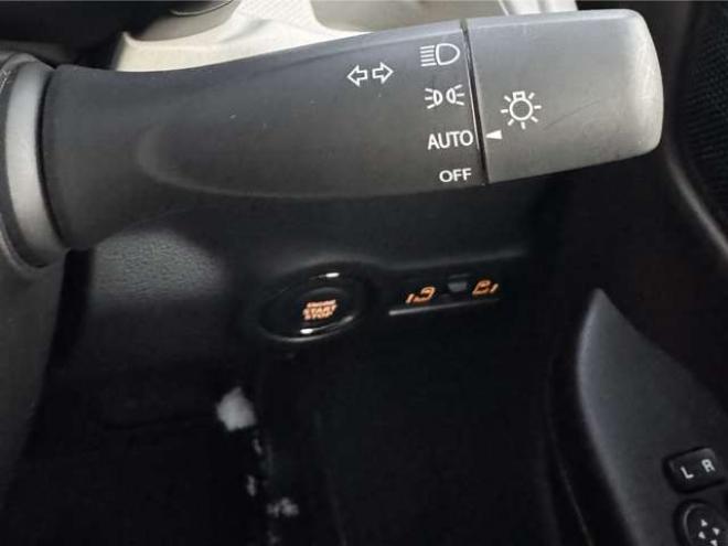 スペーシアハイブリッド X 4WD　純正ナビ　LEDヘッドライト　デュアルセンサーブレーキサポート　横滑り防止装置　両側電動スライドドア 660