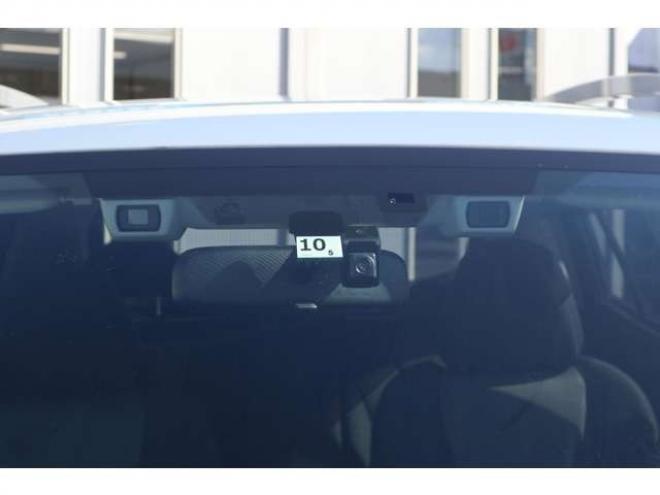 XV2.0i-L アイサイト 4WD　純正フルセグナビ　バックカメラ　ETC　純正ドラレコ　電動パーキング　LEDヘッドライト　ヘッドライトウォッシャー 2000