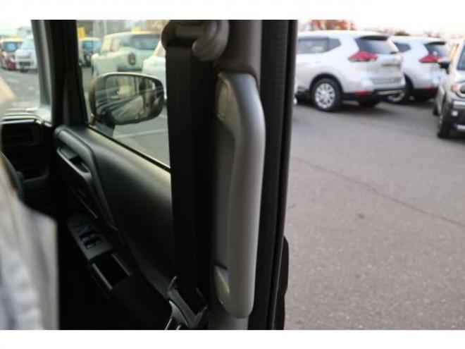 スペーシアギア ハイブリッド XZ 4WD　全方位モニターナビ　スズキコネクト対応　ステアリングヒーター　シートヒーター　デュアルセンサーブレーキサポートII 660