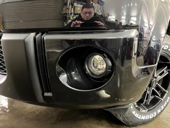 デリカＤ：５　本州仕入　ワンオーナー　寒冷地仕様　禁煙車　両側パワースライドドア　アルパインリアモニター　新品ＴＯＹＯホワイトレター　新品ＪＡＯＳブラックマッドガード　社外１６ＡＷ＋スタッドレスタイヤ付　ＥＴＣ 4WD 2400 5Dr