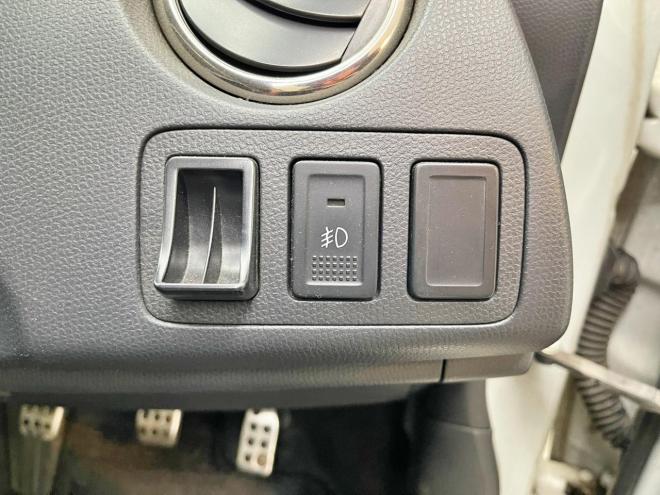 スイフト1.6スポーツ 5年保証 MT ローダウン 寒冷地仕様 禁煙 車検整備2年付 修復歴無