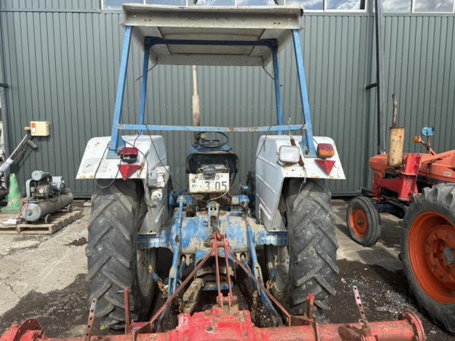 トラクターFORD 3910　CA414C　4WD