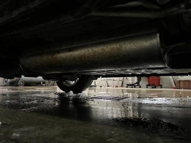 アルファードハイブリッド本州仕入　禁煙車　モデリスタエアロ　純正１０インチビッグナビ　純正リアフリップダウンモニター　フルセグ地デジ　ＤＶＤ再生　Ｂｌｕｅｔｏｏｔｈ　デジタルインナーミラー　シーケンシャルウィンカー　ＥＴＣ 4WD 2500 5Dr