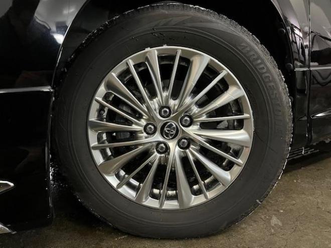 アルファードハイブリッド本州仕入　禁煙車　モデリスタエアロ　純正１０インチビッグナビ　純正リアフリップダウンモニター　フルセグ地デジ　ＤＶＤ再生　Ｂｌｕｅｔｏｏｔｈ　デジタルインナーミラー　シーケンシャルウィンカー　ＥＴＣ 4WD 2500 5Dr