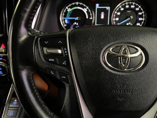 アルファードハイブリッド本州仕入　禁煙車　モデリスタエアロ　純正１０インチビッグナビ　純正リアフリップダウンモニター　フルセグ地デジ　ＤＶＤ再生　Ｂｌｕｅｔｏｏｔｈ　デジタルインナーミラー　シーケンシャルウィンカー　ＥＴＣ 4WD 2500 5Dr