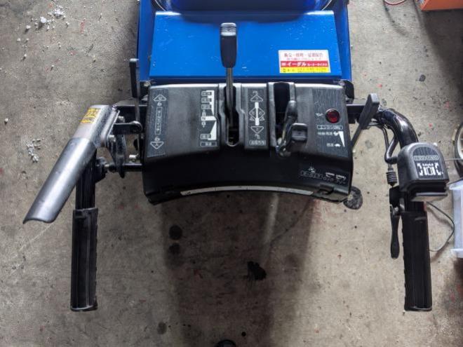 除雪機ヤマハ　YS1070T　10馬力　ジェットシューター付き　静音エンジン