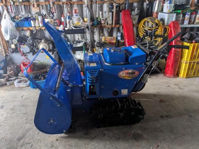 除雪機ヤマハ　YS1070T　10馬力　ジェットシューター付き　静音エンジン