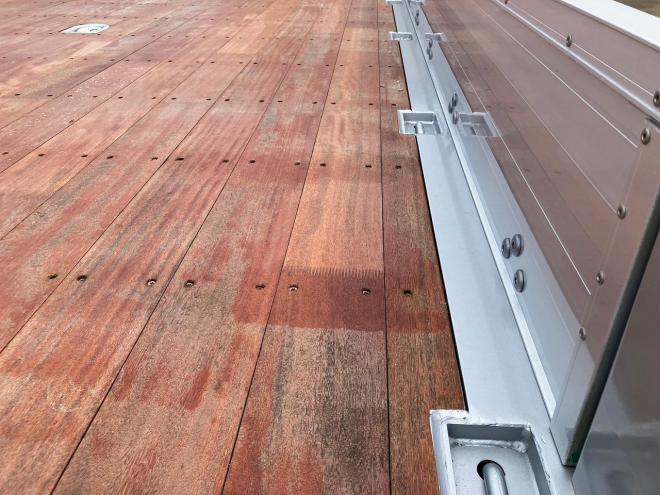 プロフィア未使用　4段ラジコンクレーン車　セルフローダー　重機運搬車ウインチ付　大型トラック　nsl