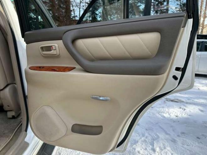 ランドクルーザー100 4.2 VXリミテッド ディーゼルターボ 4WD　エンジンスターター　ETC 純正アルミ　純正ナビ　電動シート　シートヒーター　コンソールクーラーBOX　バックカメラ　パワステ　パワーウィンドウ　クルーズコントロール　ABS 4200