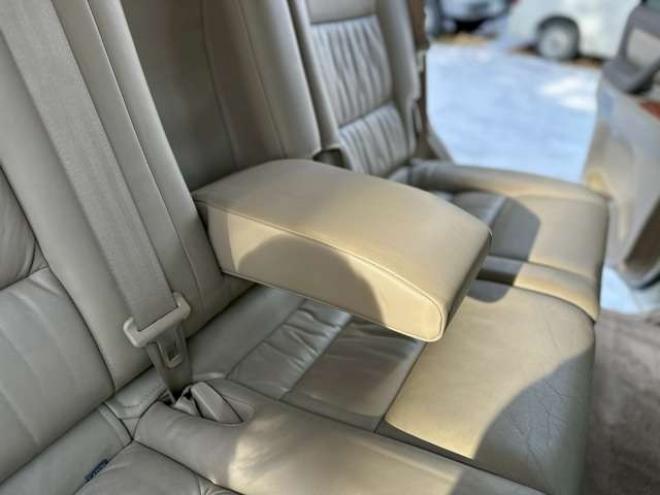 ランドクルーザー100 4.2 VXリミテッド ディーゼルターボ 4WD　エンジンスターター　ETC 純正アルミ　純正ナビ　電動シート　シートヒーター　コンソールクーラーBOX　バックカメラ　パワステ　パワーウィンドウ　クルーズコントロール　ABS 4200