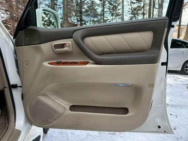 ランドクルーザー100 4.2 VXリミテッド ディーゼルターボ 4WD　エンジンスターター　ETC 純正アルミ　純正ナビ　電動シート　シートヒーター　コンソールクーラーBOX　バックカメラ　パワステ　パワーウィンドウ　クルーズコントロール　ABS 4200