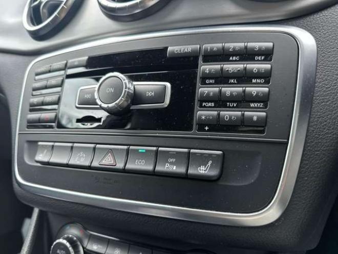 ベンツCLAクラス CLA250 4マチック 4WD　ナビ　TV　バックカメラ　アルミホイール　ディスチャージドランプ　電動シート　パワステ　パワーウィンドウ　キーレス　ETC　シートヒーター　横滑り防止装置　アイドリングストップ　クルーズコントロール 正規輸入車 2000