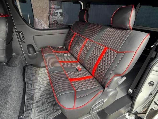 ハイエースバン2.8ダークプライムIIマルチロールトランスポータータイプIロングディーゼルターボ4WD　寒冷地仕様　ワンオーナー　ESSEX　ENCM17インチアルミ　ヨコハマパラダ　ESSEXフロントリップスポイラー　ローフォルムフェンダー　ローダウン　パワースライドドア　LEDテールランプ 2800