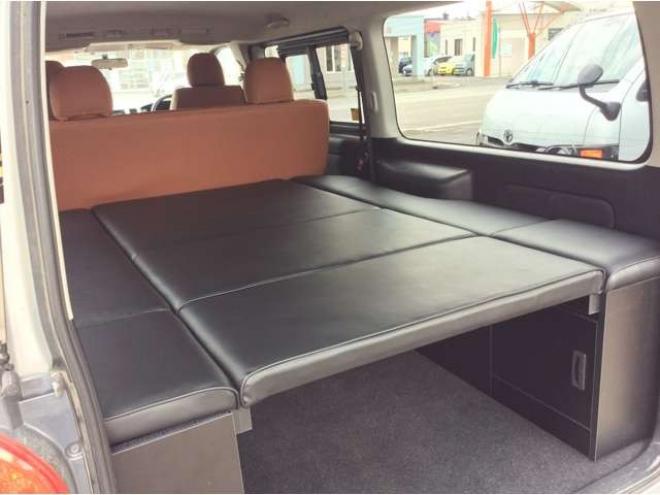 ハイエースバン3.0 スーパーGL ロング ディーゼルターボ 4WD　リアヒーター&クーラー　キーレス　ETC　電動格納ミラー　デュアルエアコン　ベッドキッド　フロントフォグランプ　clarionSDナビ(NXL13)　AUX　Bluetooth　USB　16インチAW 3000