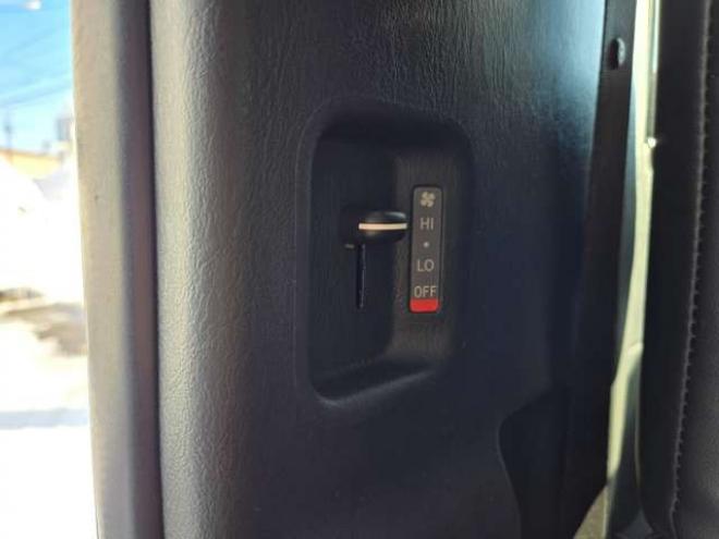 ハイエース2.7 GL ロング ミドルルーフ 4WD　寒冷地仕様　パワスラ　リアヒーター&クーラー　キーレス　アルパイン8インチメモリナビ　フルセグTV　Bluetooth　CD/DVD　フリップダウンモニター　バックカメラ　ドライブレコーダー　ETC　エンジンスターター 2700