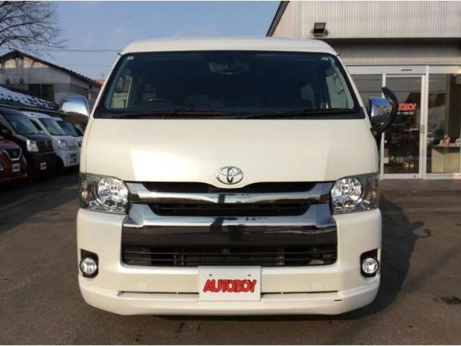 ハイエースバン2.7 スーパーGL ダークプライム ワイド ミドルルーフ ロングボディ 4WD　4WD　寒冷地仕様　両側パワスラ　スマキー　プッシュスタート　リアヒーター&クーラー　アルパインインナーミラー&フリップダウンモニター　社外メモリナビ　フルセグTV　ETC　ベッドキッド　Bカメラ 2700