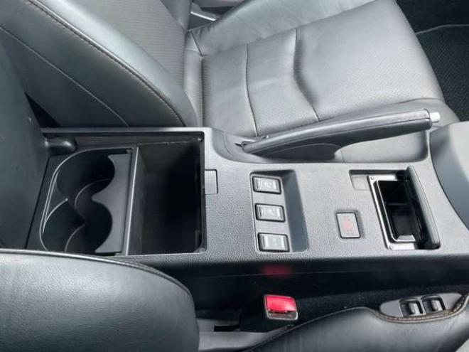 フェアレディZ3.5 バージョン ST　純正ブレンボキャリパー　社外フロントリップ　リアウィング　GarageDogHouse製マフラー　車高調　BOSEサウンド　レザーシート　パワーシート　シートヒーター　ETC 2WD 3500