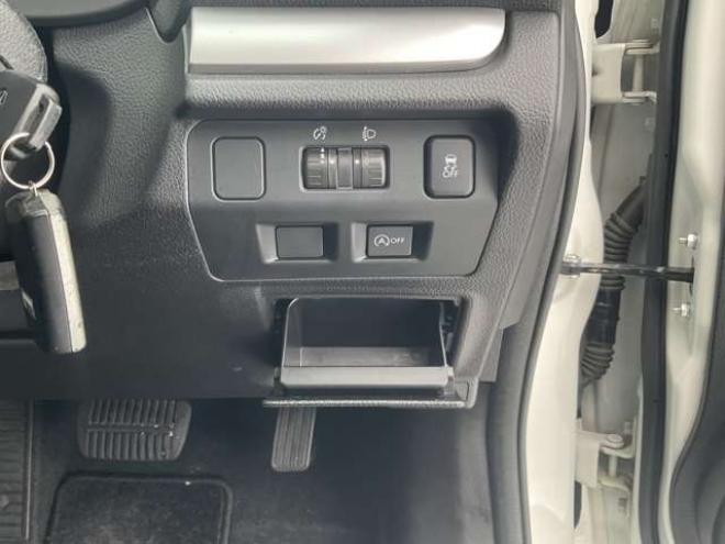 インプレッサスポーツ 1.6 i-L 4WD　バックカメラ　ETC　前後ドラレコ　エンジンスターター　カロッツェリア製ディスプレイオーディオ　Bluetooth　フォグランプ 1600