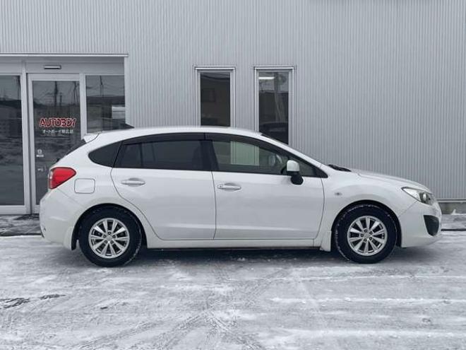 インプレッサスポーツ 1.6 i-L 4WD　バックカメラ　ETC　前後ドラレコ　エンジンスターター　カロッツェリア製ディスプレイオーディオ　Bluetooth　フォグランプ 1600