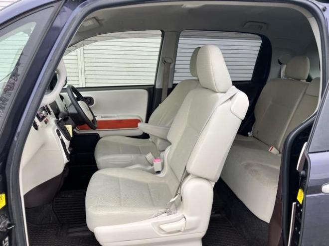 スペイドF 4WD 1500 ５Dr