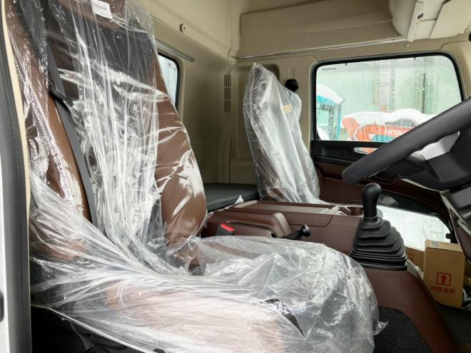 レンジャープロ未使用　ワイド増tファームダンプ　5.3m　中型トラック