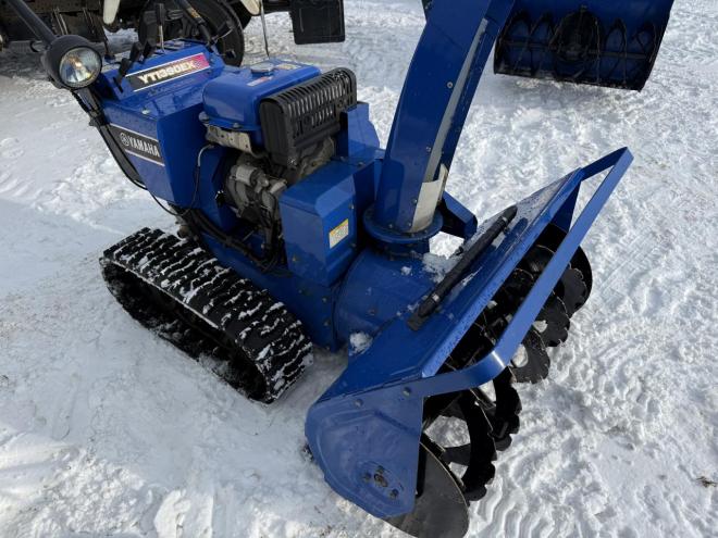 除雪機ヤマハ YT1390EX 13馬力 雪飛び抜群 