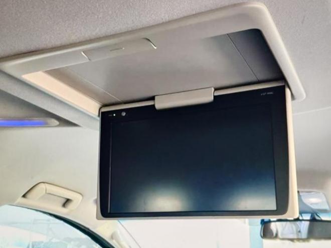 アルファードハイブリッドSR 本州車寒冷地仕様 ナビTVバックカメラ 両側パワースライドドア フリップダウンモニター ドラレコ パワーバックドア 車検新規2年 保証付！ 4WD 2500 5Dr