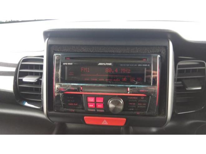 N-BOXカスタム　G-Lパッケージ　4WD 660 5Dr