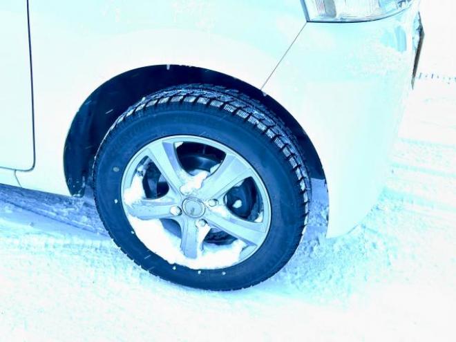 タントX 4WD タイミングチェーン　楽ナビ　テレビ　スマートキー　ABS 片側スライドドア 4WD 660 5Dr