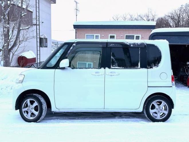 タントX 4WD タイミングチェーン　楽ナビ　テレビ　スマートキー　ABS 片側スライドドア 4WD 660 5Dr