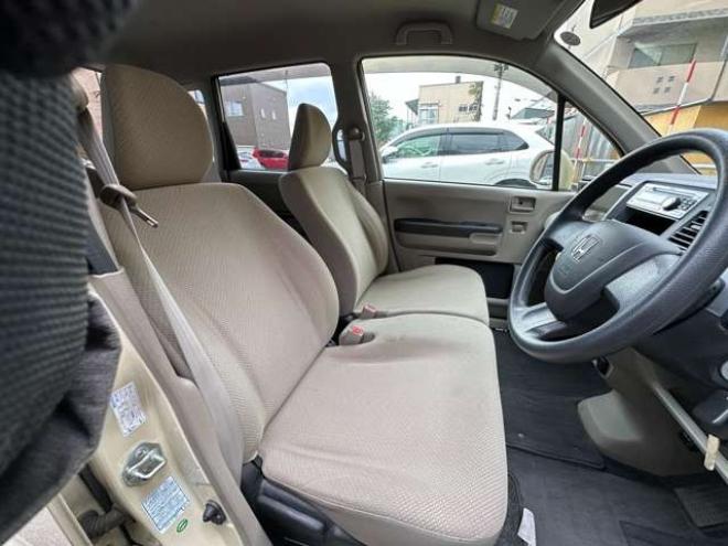 ライフC 4WD　Gathers CDオーディオ　POWEROUTRET12V　スシールホイール夏　スチールホイール冬 660