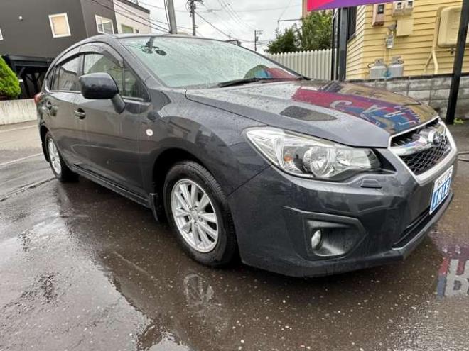 インプレッサスポーツ 1.6 i-L 4WD　アイドリングストップ　フォグランプ　横滑り防止装置　社外CDオーディオ　純正アルミホイール夏　社外アルミホイール冬 1600