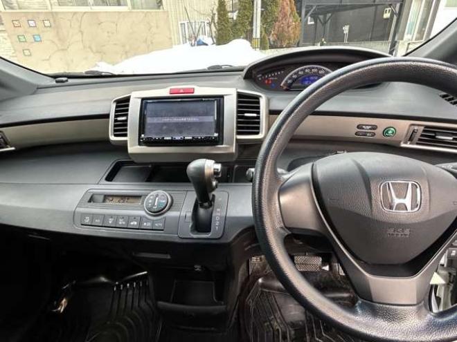 フリードスパイク1.5 G ジャストセレクション 4WD　 1500