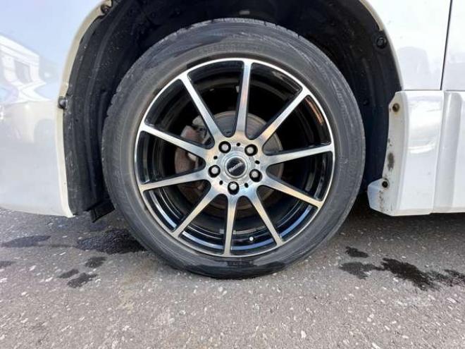 ヴェルファイア2.4 Z プラチナセレクションII 4WD　HDDナビ　ワンセグ　両側パワースライドドア　パワーバックドア　コーナーセンサー　横滑り防止装置　ビルトインETC 社外アルミホイール夏　バックモニター　社外エンジンスターター　プッシュスタート 2400