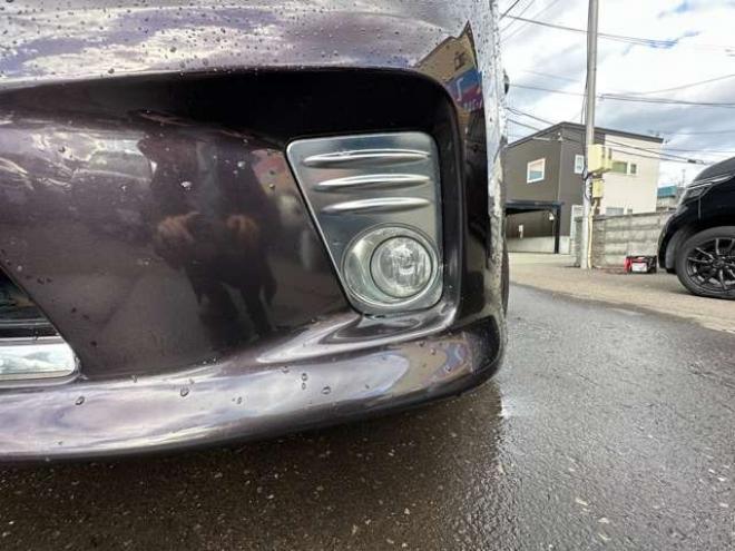 セレナ2.0 ハイウェイスター Vセレクション 4WD　両側ワンタッチオートスライドドア　アイドリングトップ　横滑り防止装置　プッシュスタート　クルーズコントロール　社外アルミホイール夏 2000