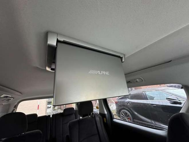 ヴェルファイア2.4 Z プラチナセレクションII タイプゴールド 4WD　寒冷地仕様　両側パワースライドドア　ALPINEフリップダウンモニター　ナビ　地デジ　ビルトインETC　コーナーセンサー　横滑り防止装置　パワーバックドア　社外アルミホイール夏　バックモニター 2400