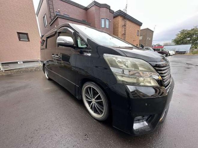 ヴェルファイア2.4 Z プラチナセレクションII タイプゴールド 4WD　寒冷地仕様　両側パワースライドドア　ALPINEフリップダウンモニター　ナビ　地デジ　ビルトインETC　コーナーセンサー　横滑り防止装置　パワーバックドア　社外アルミホイール夏　バックモニター 2400